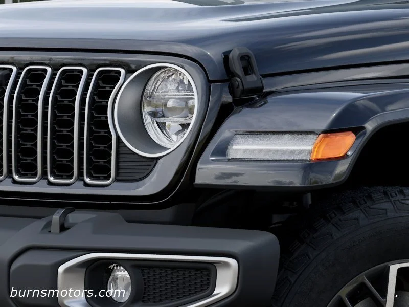 New 2026 Black Clear-Coat Exterior Paint Jeep Sahara 4-Door image 10