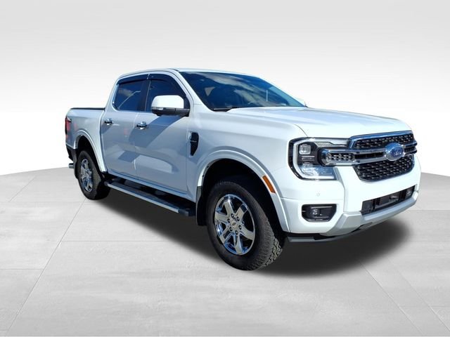 Used 2025 White Ford Lariat image 11