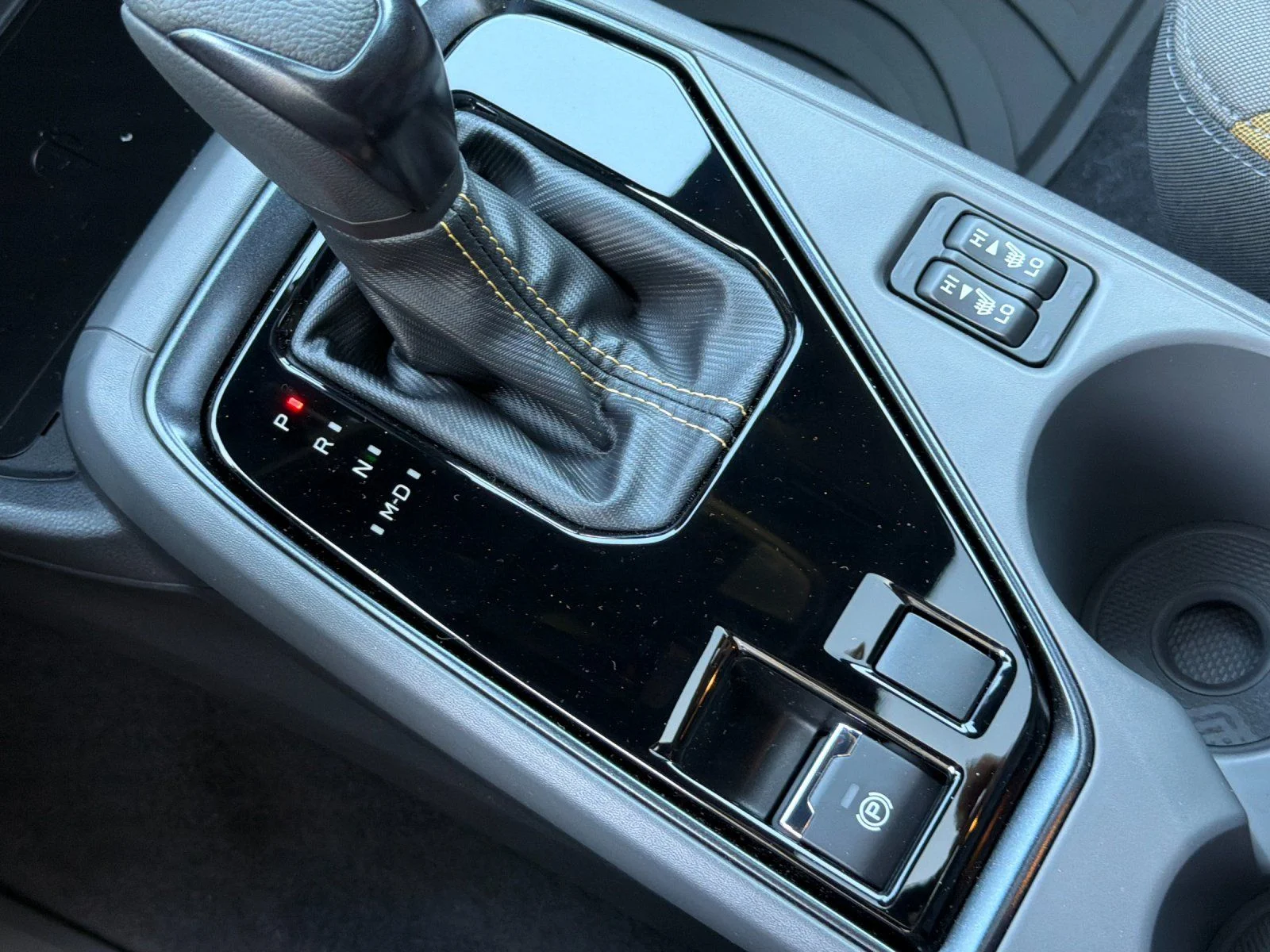 New 2026 ICE SILVER METALLIC Subaru Sport Hybrid image 21