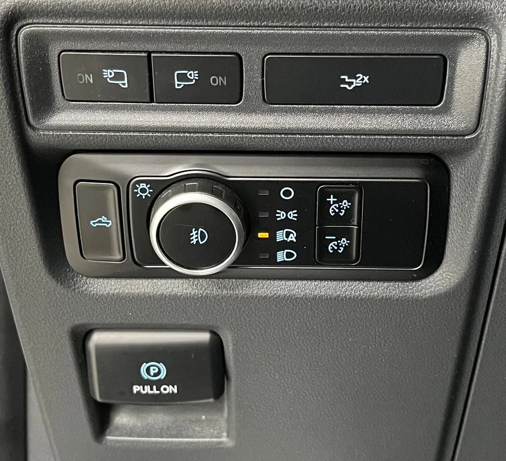Used 2024 White Ford XLT image 32