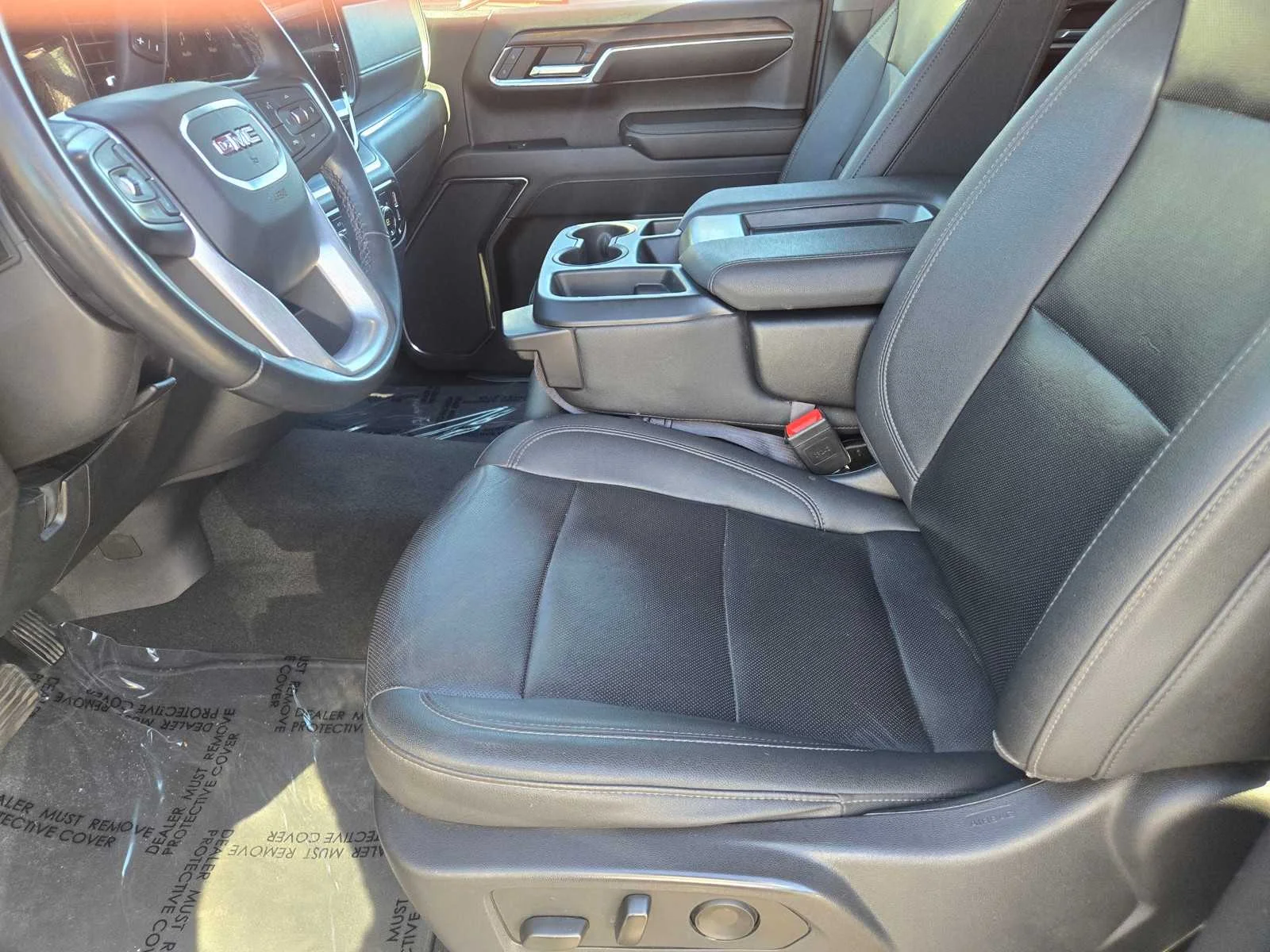 Used 2024 Downpour Metallic GMC SLT image 21