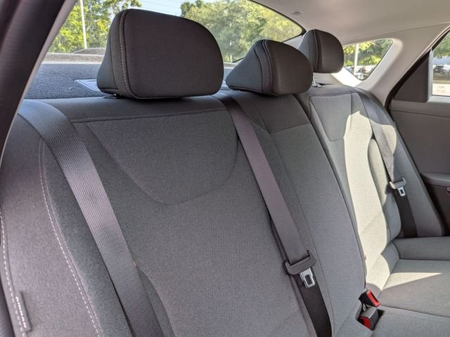 Certified Used 2025 White Kia LXS image 35