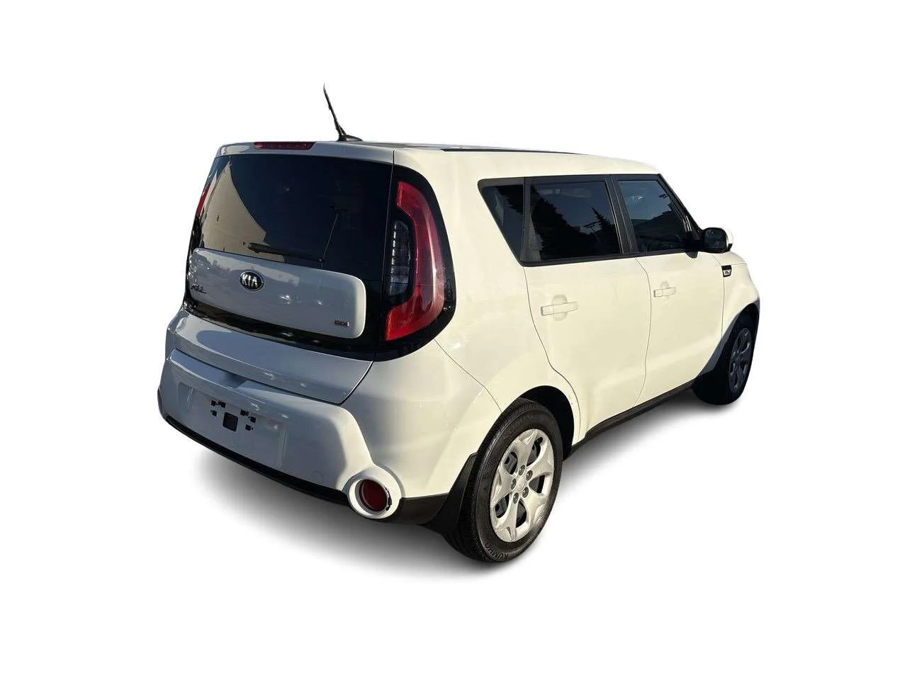 Used 2016 Polar Kia LX at Dilawri Certified   One Owner   Local BC image 14