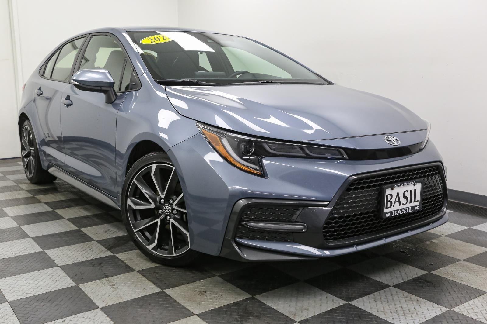 Used 2022 Celestite Gray Metallic Toyota SE image 2