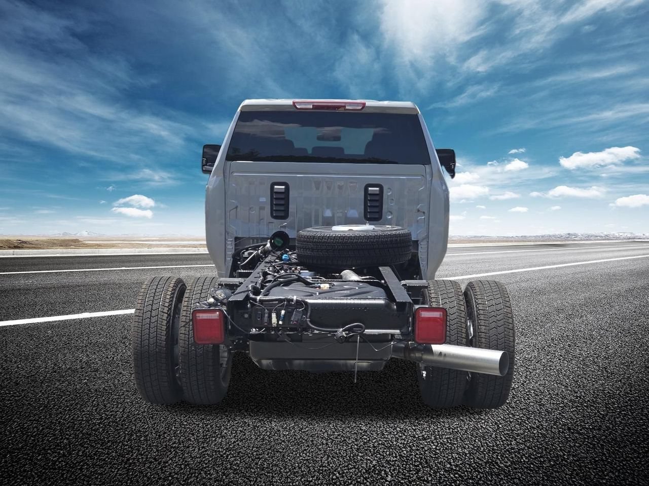 2026 GMC Sierra 3500 Chassis Cab SLE - Photo 15