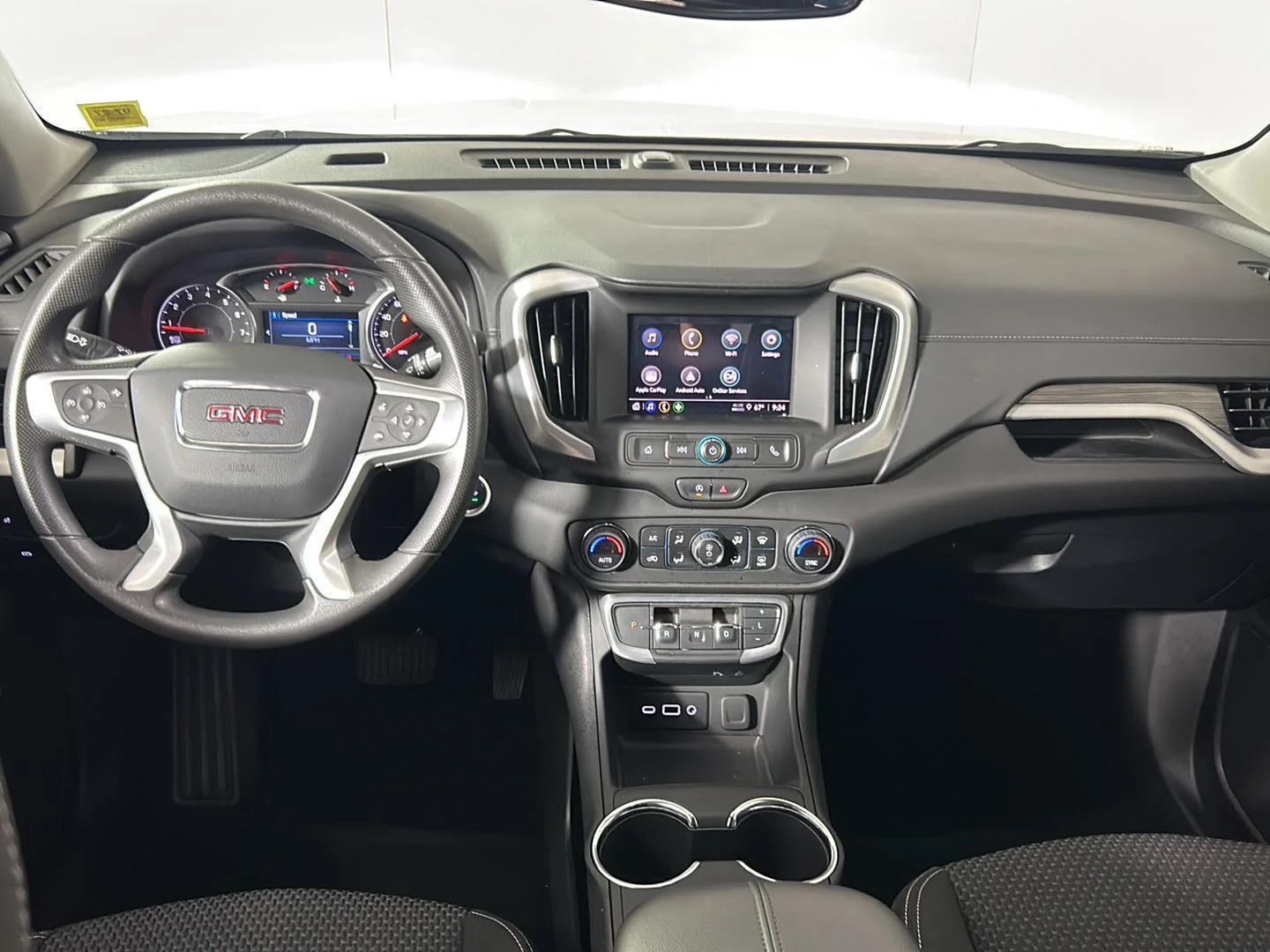 Used 2024 Summit White GMC SLE image 24
