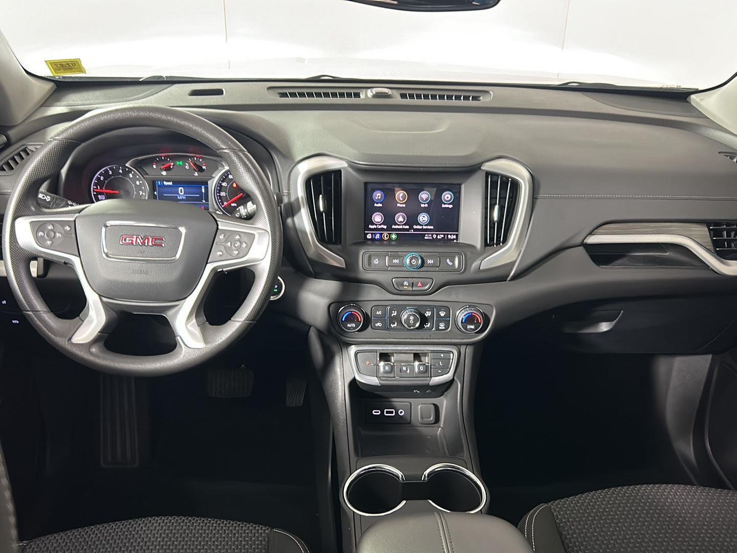 Used 2024 Summit White GMC SLE image 24