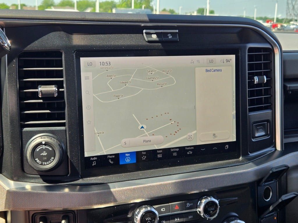 New 2026 Star White Metallic Tri-Coat Ford F-250® Platinum® image 30