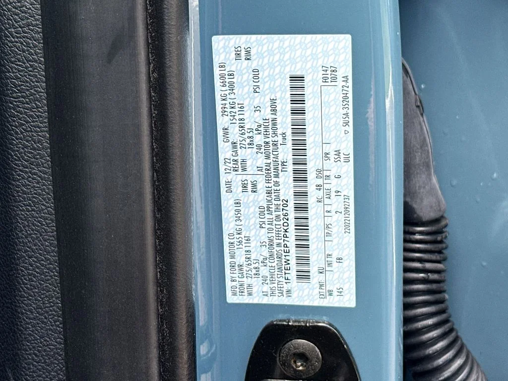 Certified Used 2023 Blue Ford XLT image 33