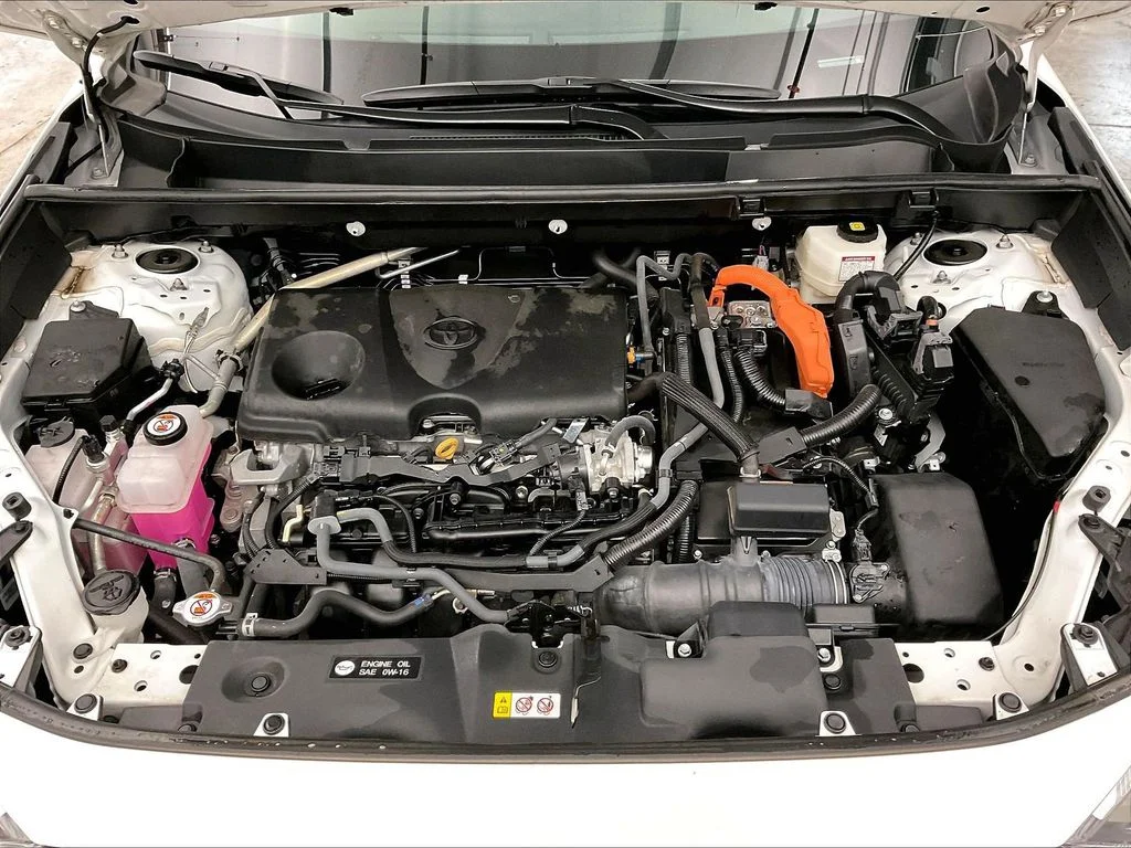 Certified Used 2024 White Toyota XLE image 14
