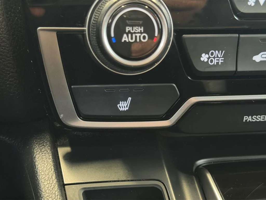 Used 2021  Honda Touring image 23