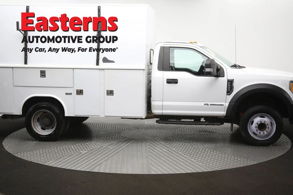 Used 2017 White Ford XL image 47