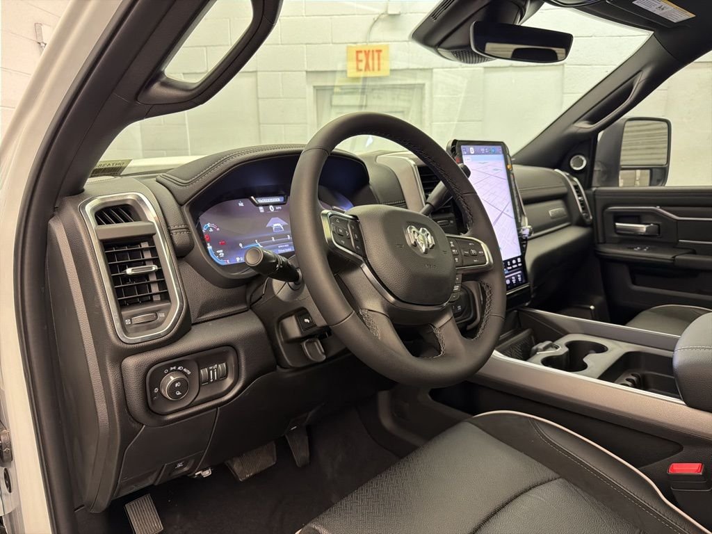 New 2026 Bright White Clear-Coat Exterior Paint RAM Laramie SRW image 20