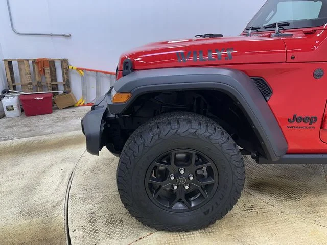 2024 Jeep Wrangler 4-Door Willys - Photo 19