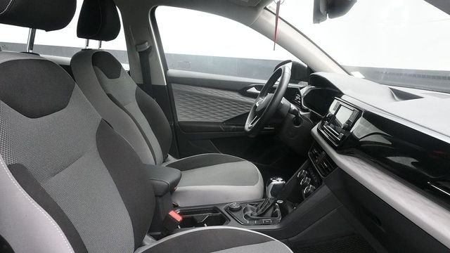 Used 2023 Black Volkswagen 1.5T S image 11