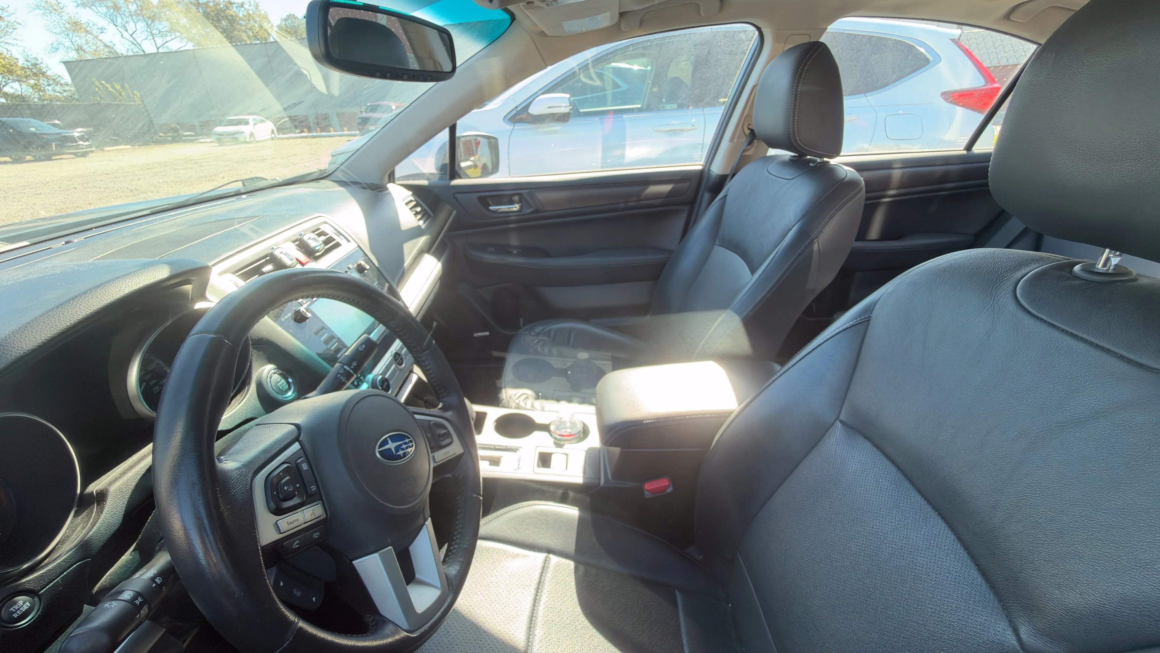 Used 2015 Twilight Blue Metallic Subaru 2.5i image 4
