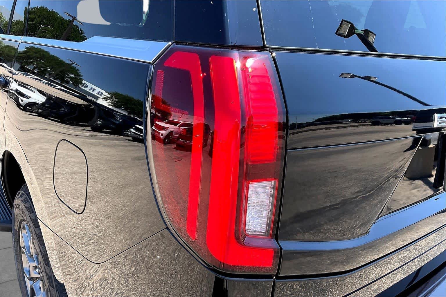 New 2026 Agate Black Metallic Ford Active image 14