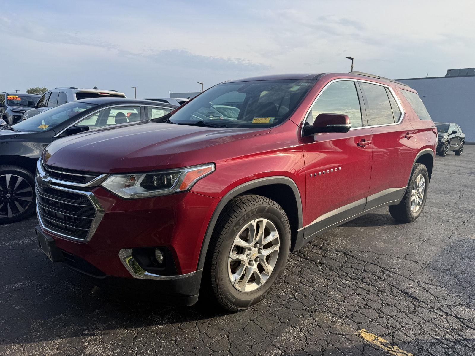 Used 2019 Cajun Red Tintcoat Chevrolet LT Cloth image 2
