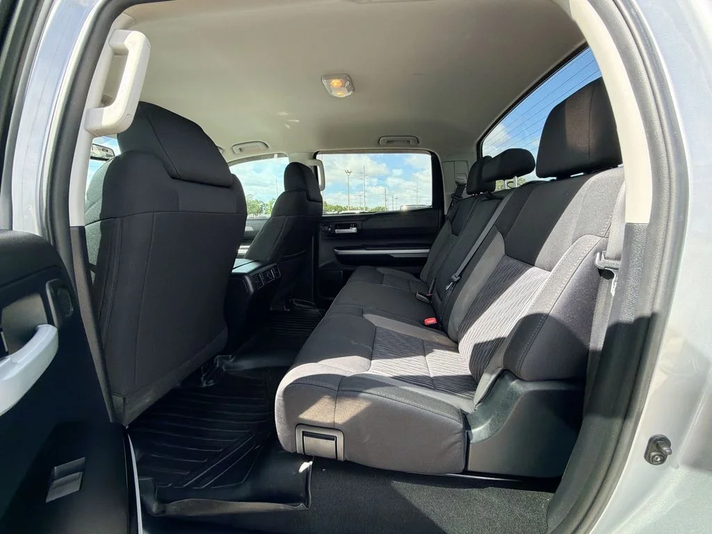 2016 Toyota Tundra SR5 - Photo 14