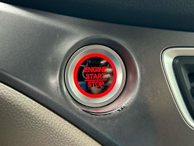 Used 2019  Honda EX-L image 36