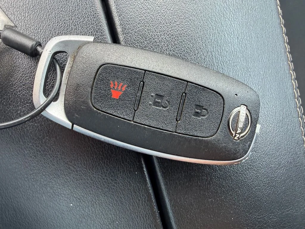 Used 2024 Black Nissan S image 25