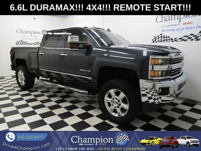 Gray (GRAPHITE METALLIC) 2019 Chevrolet Silverado 2500HD Pickup Truck Four-Wheel Drive