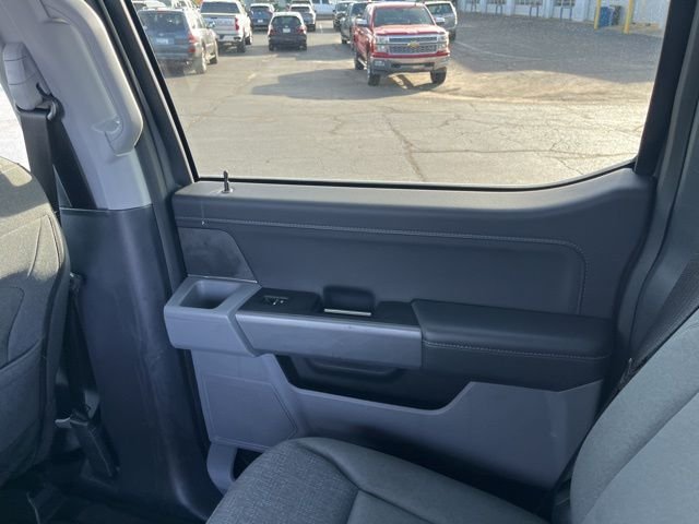 Used 2024 Gray Ford XLT image 12