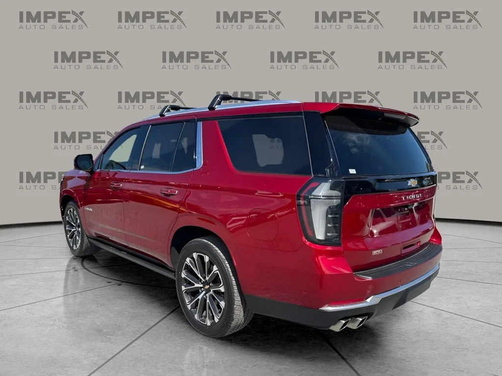 Used 2025 Red Chevrolet High Country image 3
