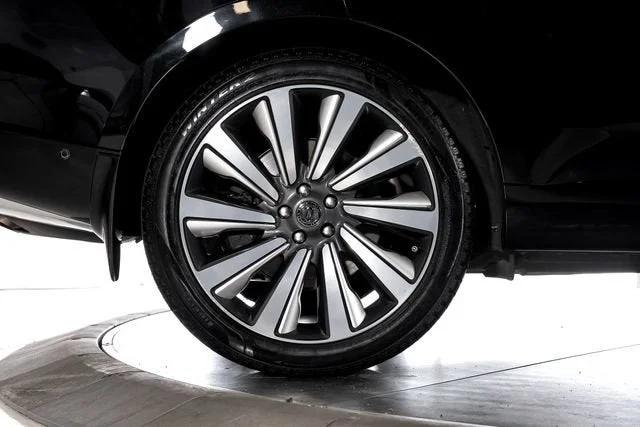 Used 2025 Santorini Black Metallic Land Rover SV image 14