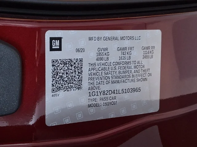 Used 2020 Red Chevrolet Stingray image 27