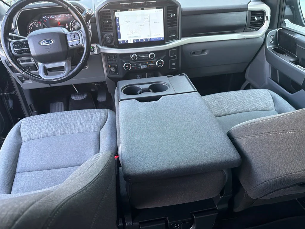 Used 2021 Agate Black Metallic Ford XLT image 13