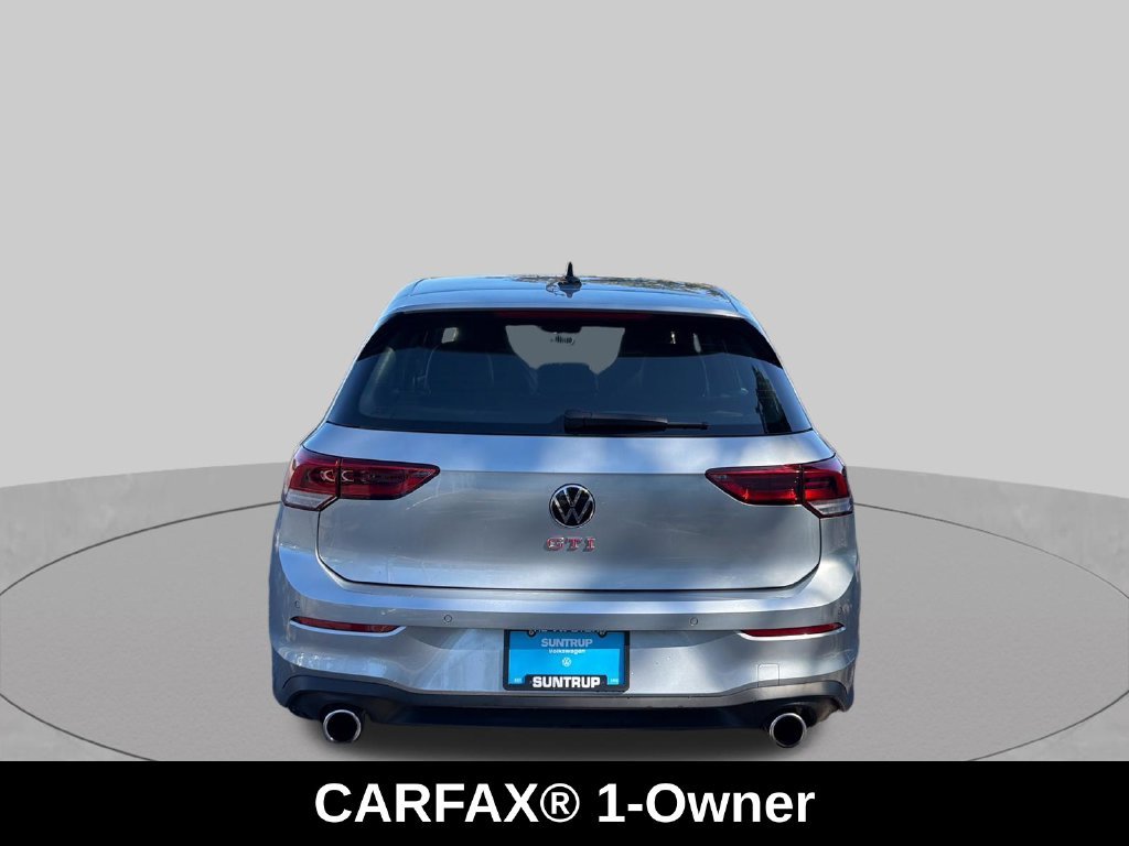 Used 2025 Silver Volkswagen 2.0T SE image 4