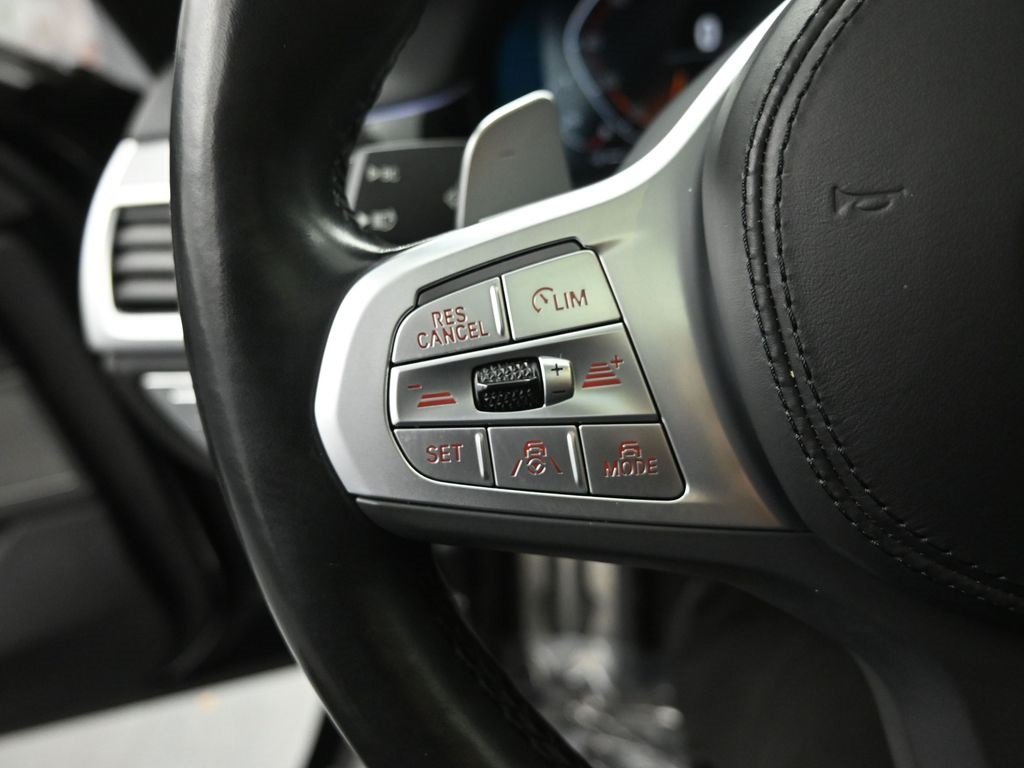 2022 BMW 750LI - Image 16