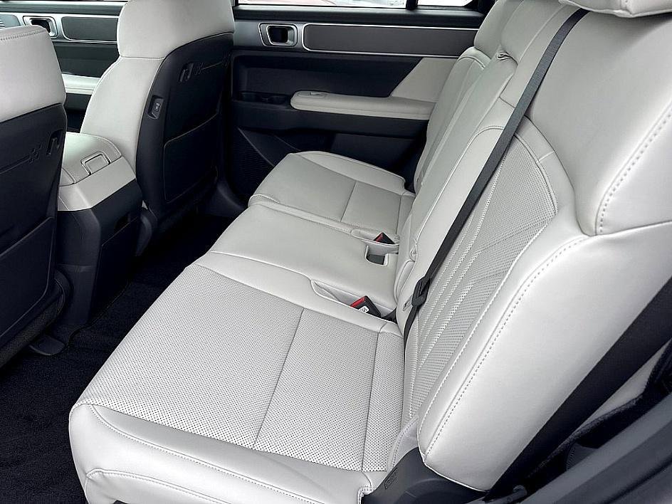 New 2026 Serenity White Hyundai SEL image 22