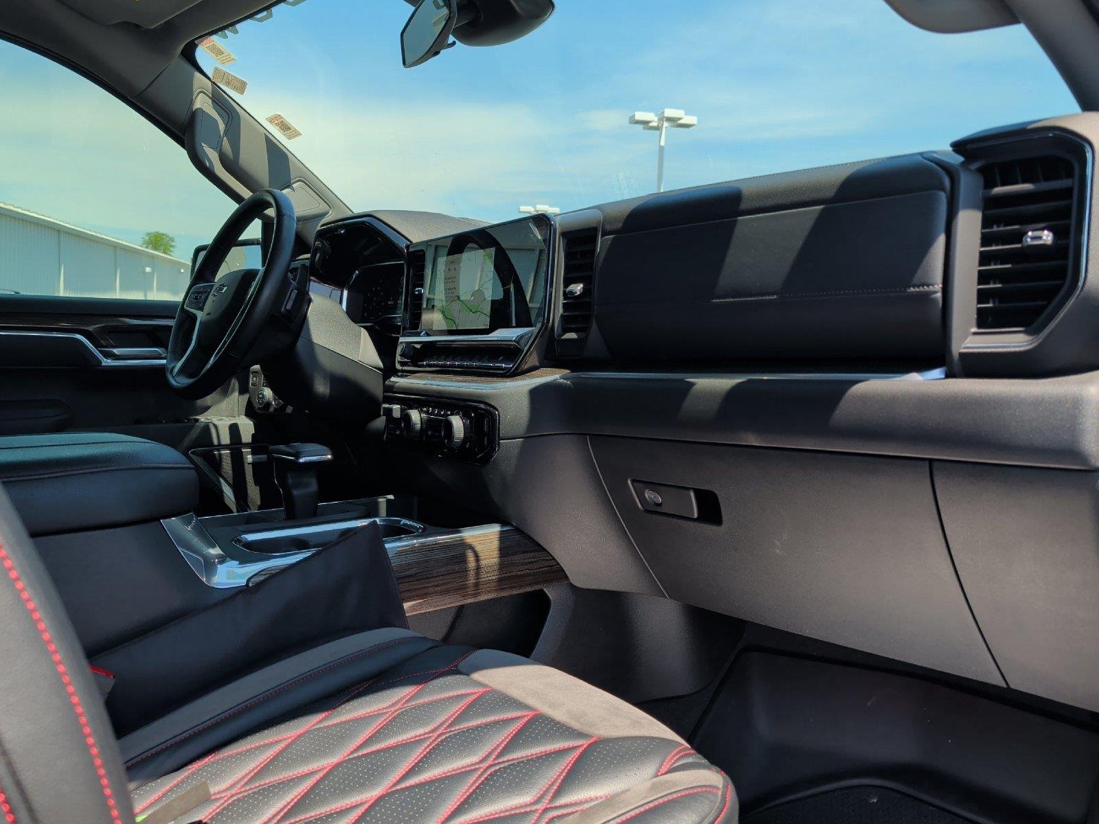 Used 2025 Slate Gray Metallic Chevrolet RST image 41