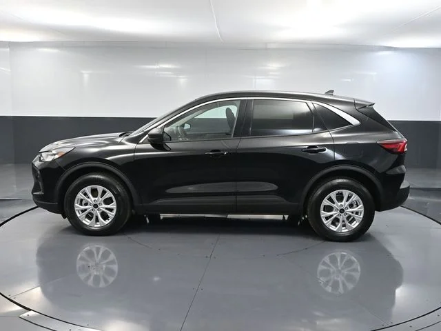 Used 2024 Black Ford Active image 10