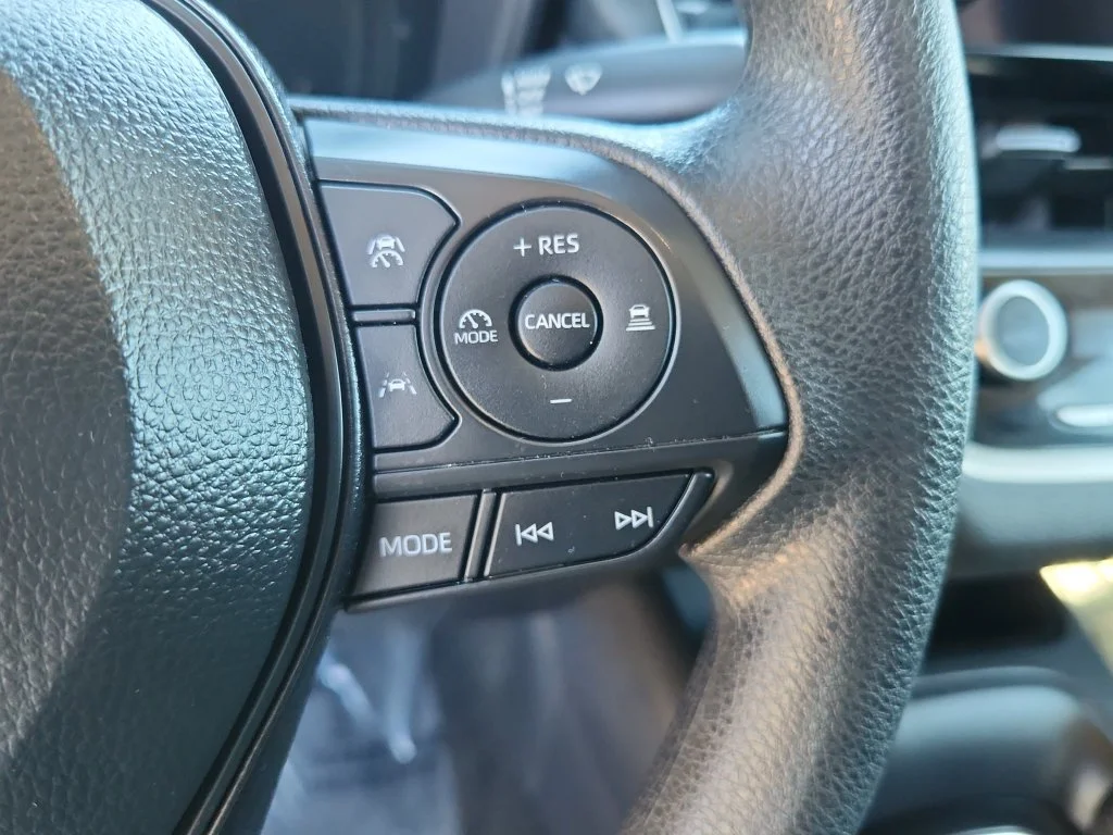 Used 2026 White Toyota LE image 20