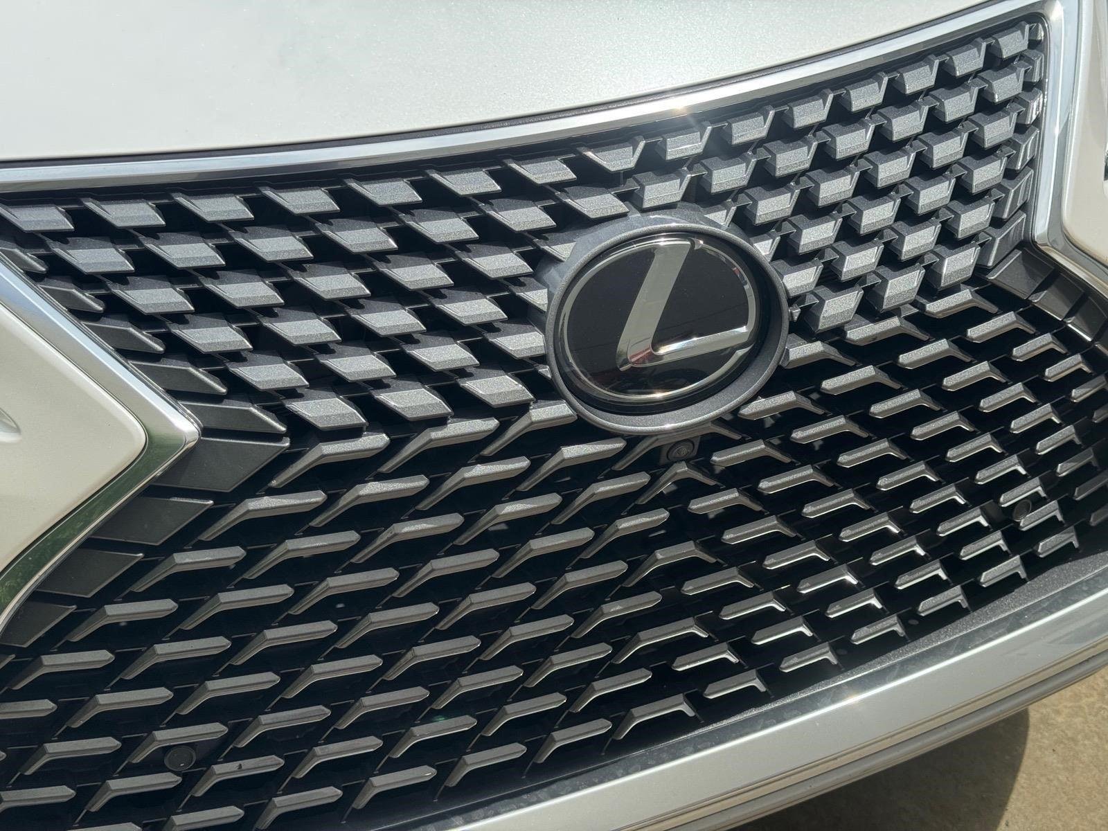 Used 2020 Eminent White Pearl Lexus RX 350 image 22