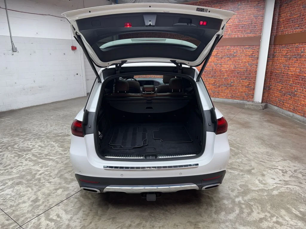 Used 2024 White Mercedes-Benz GLE 350 image 26