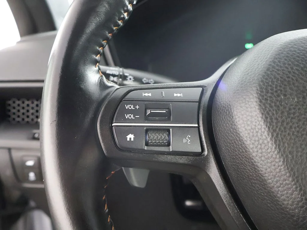 Used 2025 Solar Silver Metallic Honda Sport-L image 43
