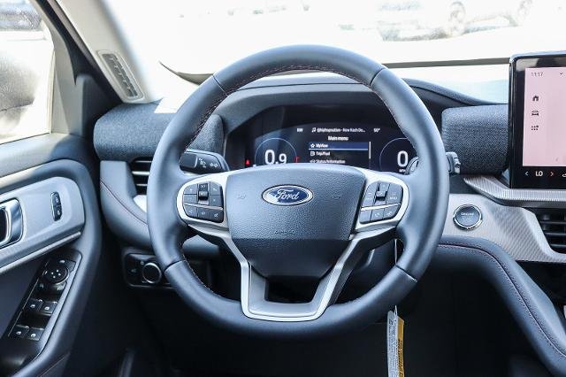 New 2026 Star White Metallic Tri-Coat Ford Active image 15