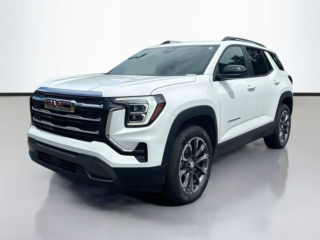 Used 2026 White GMC Elevation image 6