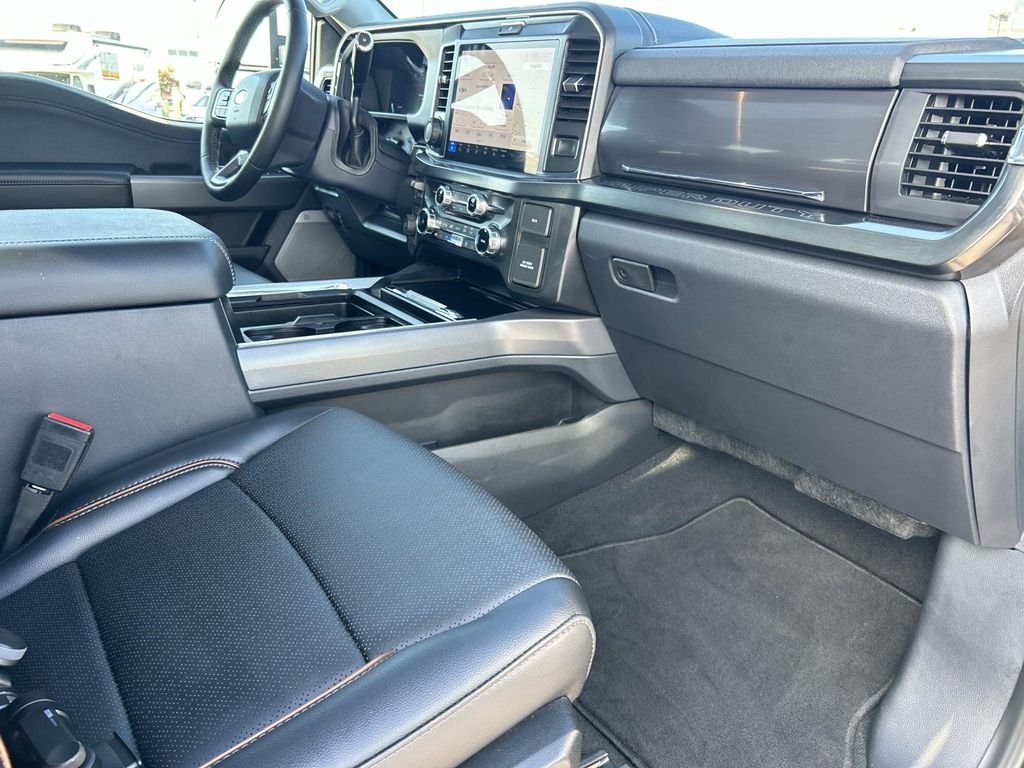 Certified Used 2025 Carbonized Gray Metallic Ford Lariat image 23