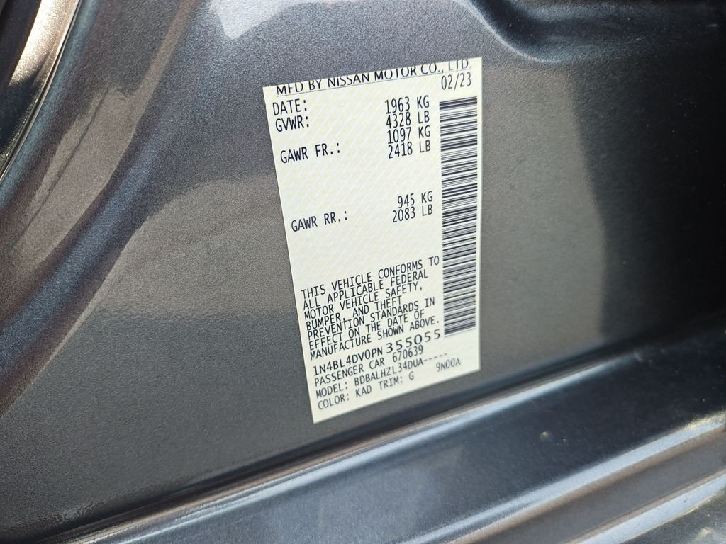 Used 2023 Gray Nissan 2.5 SV image 25