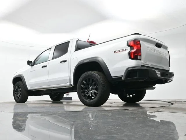 Used 2024 Summit White Chevrolet Trail Boss image 24