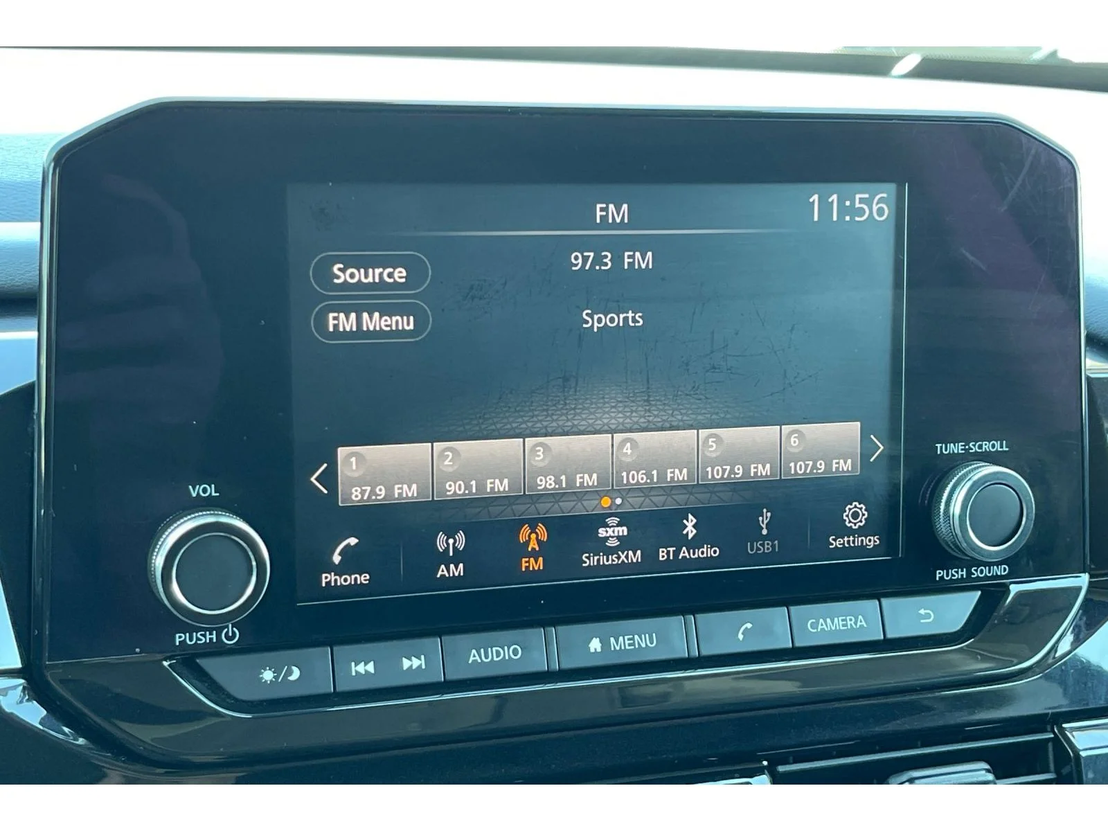 Used 2022 Pearl White Tricoat Nissan SV image 27