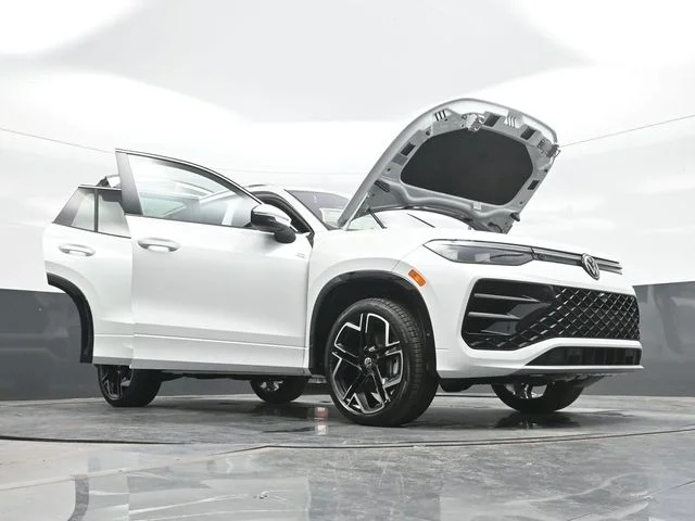 New 2026 White Volkswagen 2.0T SEL R-Line Turbo image 32