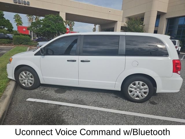 Used 2020 White Knuckle Clearcoat Dodge SE image 8
