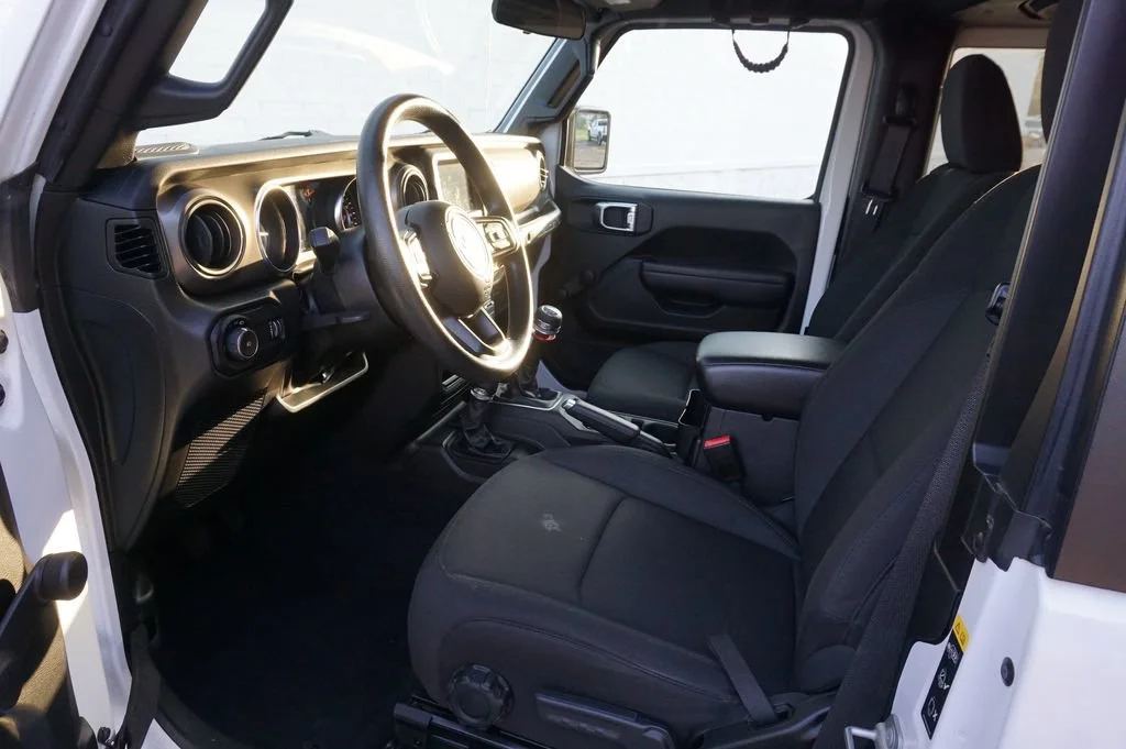 2023 Jeep Wrangler 2-Door Willys Sport - Photo 9