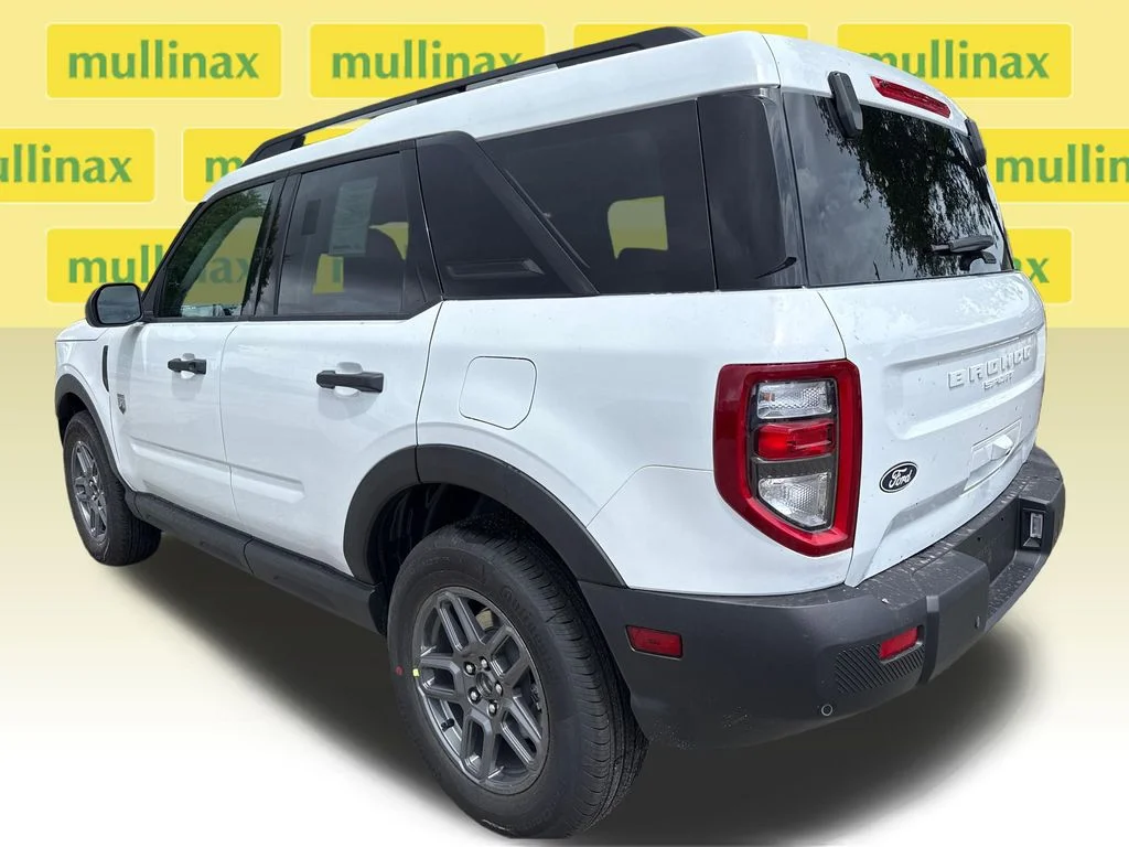 New 2026 White Ford Big Bend image 4